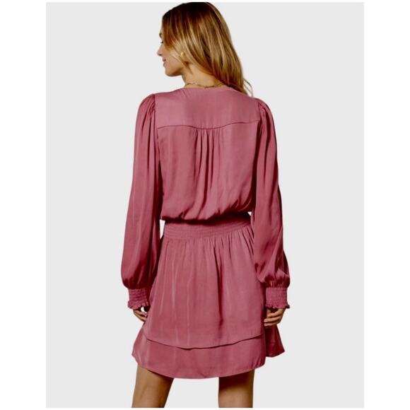 Evereve Women’s Sz XS NWT Shiloh Satin Long Sleeve Mini Dress Dusty Rose $118 - Picture 2 of 13